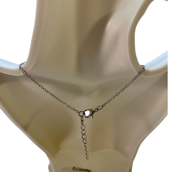 Mini Hour Glass White Sand Pendant Necklace. - Picture 4 of 5